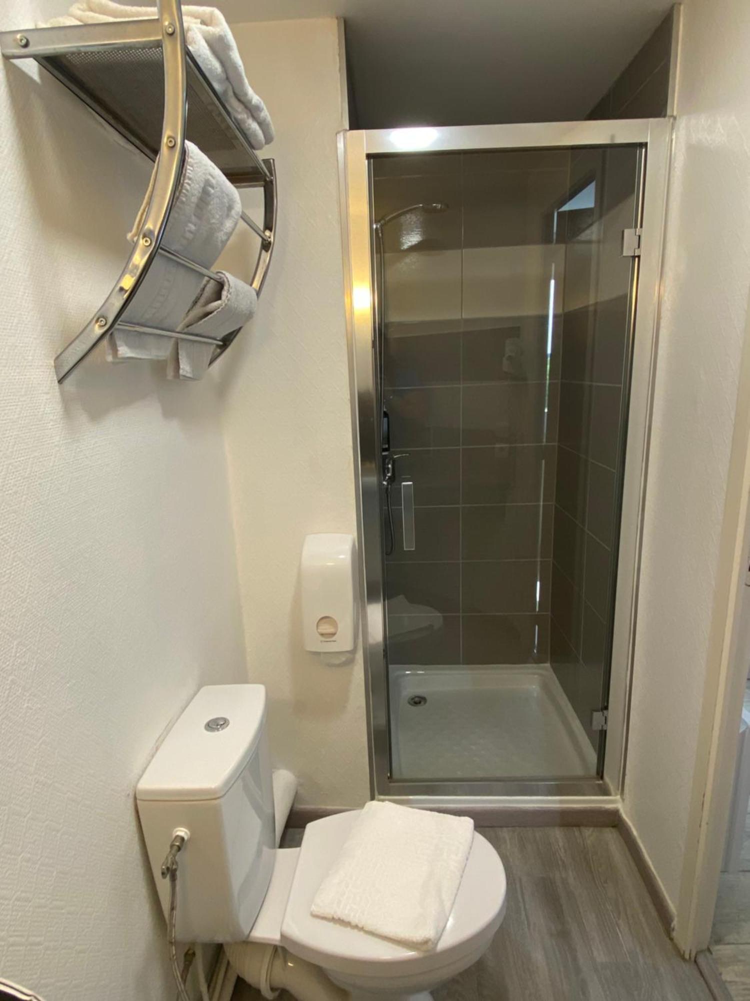 Contact Hotel Le Sud Montpellier Aeroport Parc Expo Arena Могио Экстерьер фото